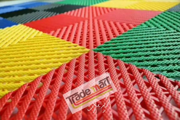 بلاط ارضيات بلاستيك مقاوم للماء – سهل التركيب – متعدد الاستخدام